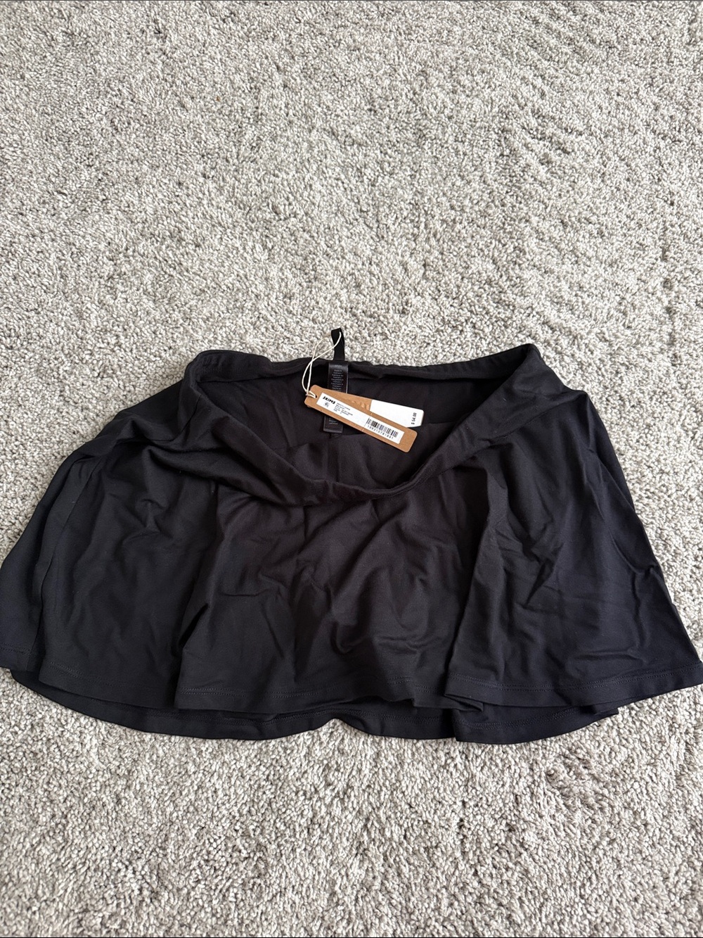 Skims Mini Skort - Picture 2 of 3